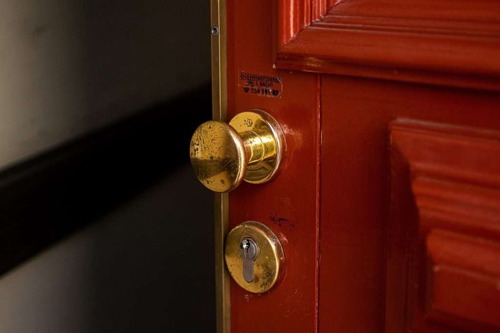 Get top-rated locksmith services in Buckeye with fast, reliable solutions for residential, commercial, and automotive needs. Available 24/7 for your security!